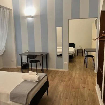 Pensjonat Tiburtinastay 4*